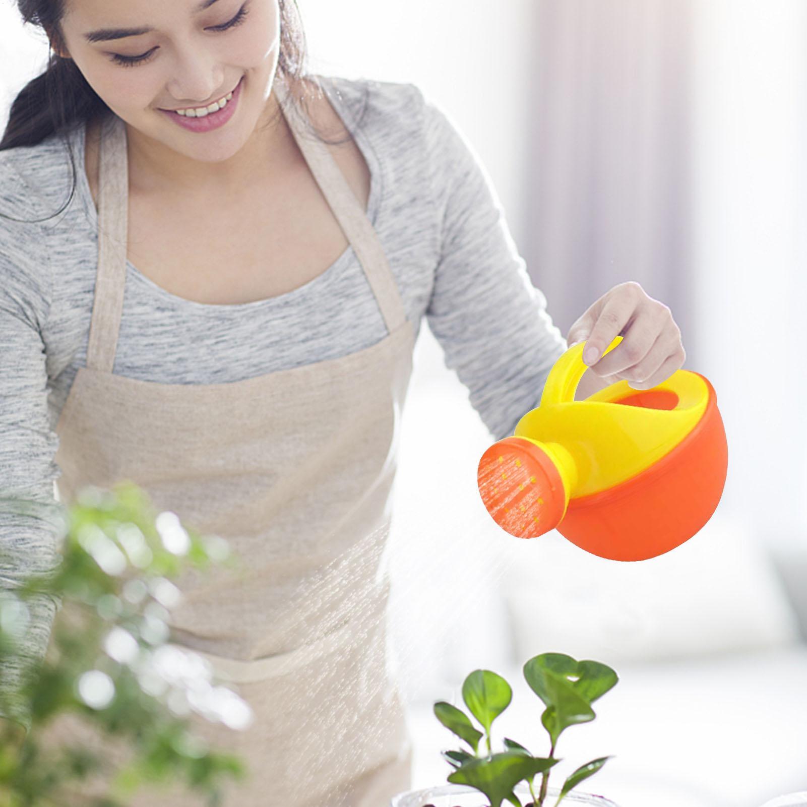 Mini annaffiatoio colorato in  - Gardening Tools Girls recensione e prezzo
