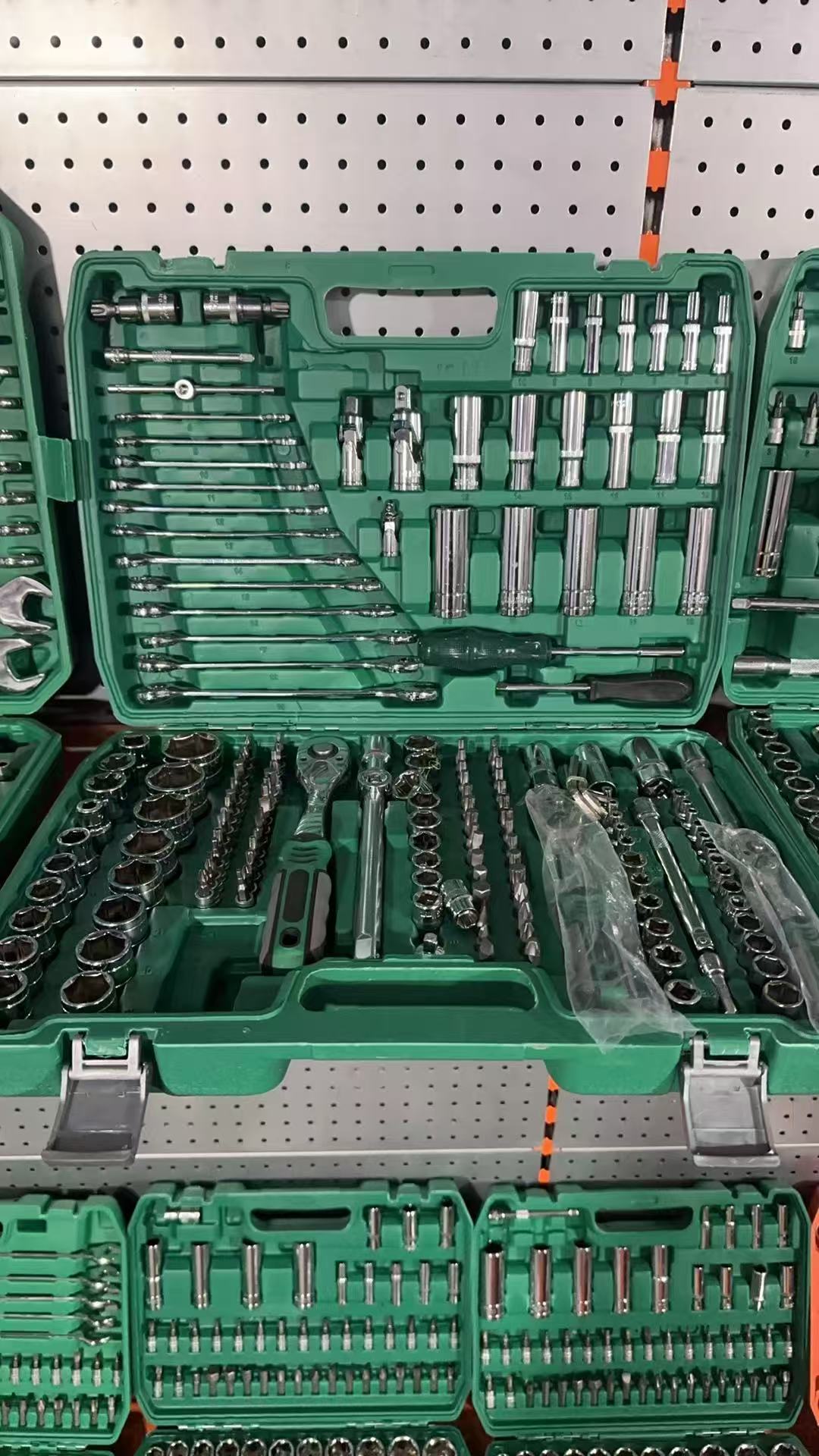 Kit di Riparazione Auto Fai-da - Gardening Tools Hand recensione e prezzo