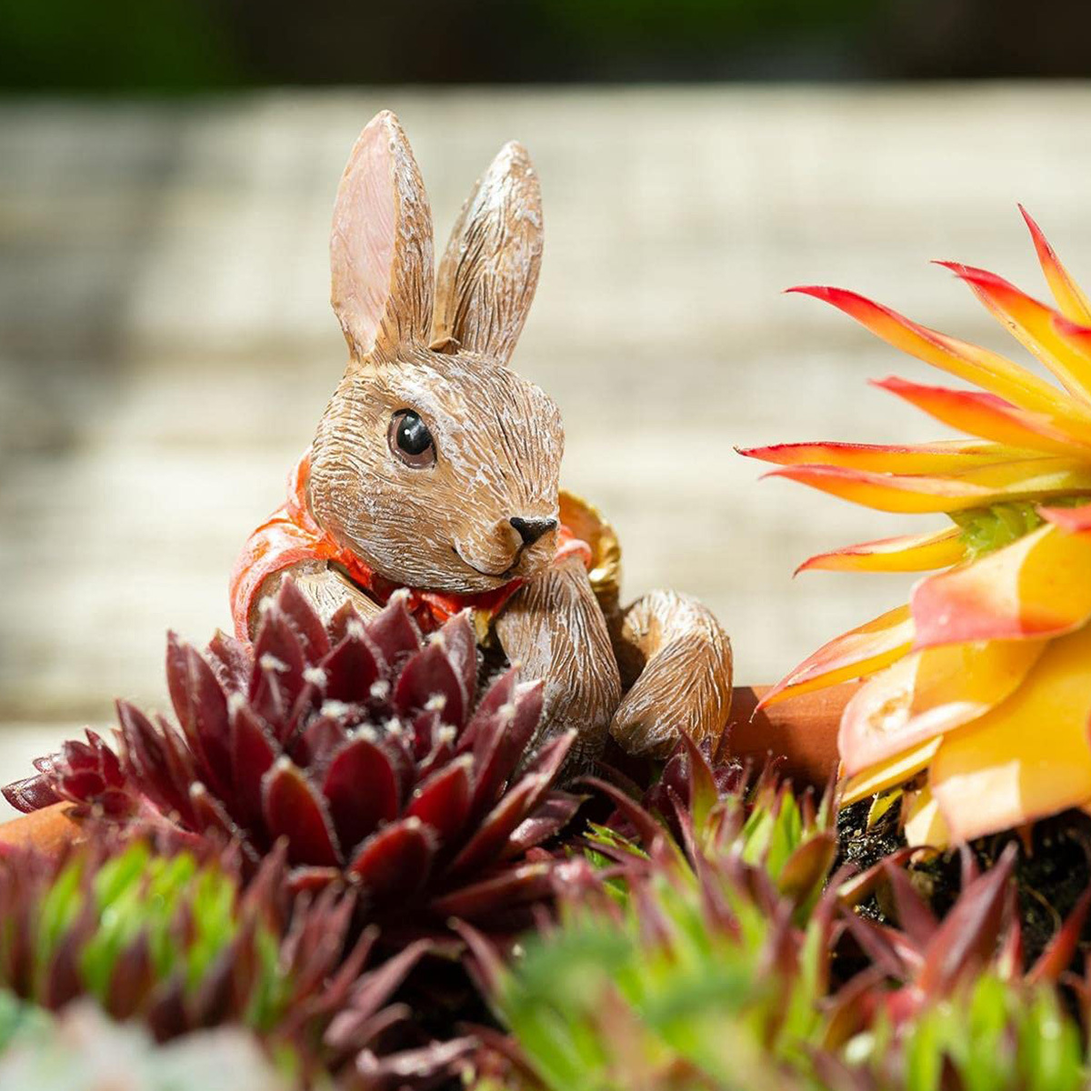 Graziose Statuette di Conigli  - Gardening Tools Cute recensione e prezzo