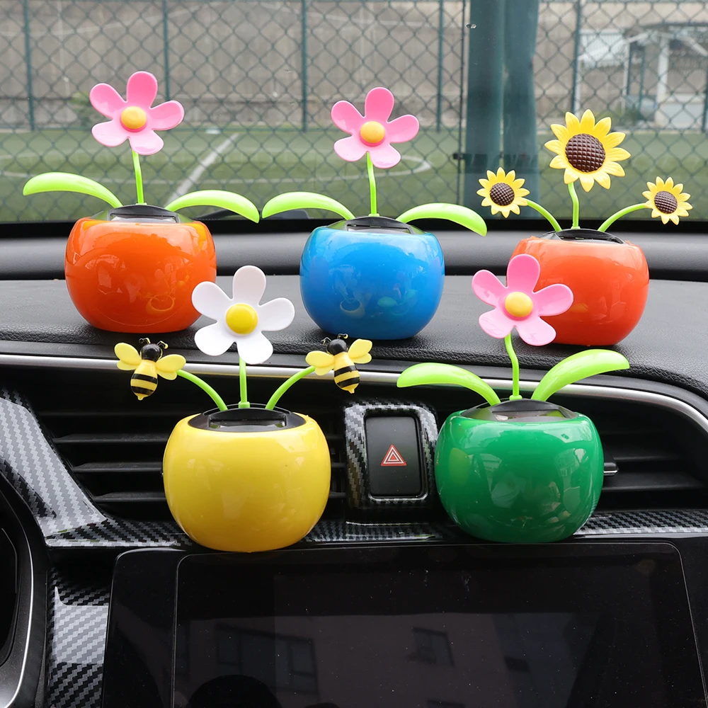 Ornamento per auto Danza ad en - Gardening Tools Cute recensione e prezzo